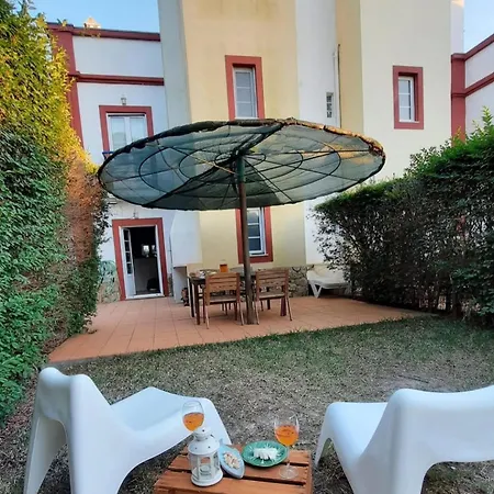 Hébergement de vacances Praia Verde Residence *